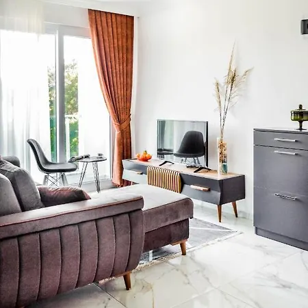 Cozy Suites Διαμέρισμα *