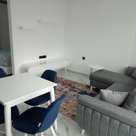 Cozy Suites